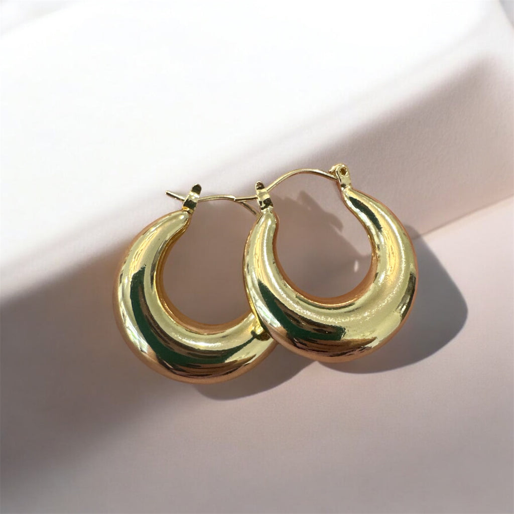 Medium chunky hoop gold earrings