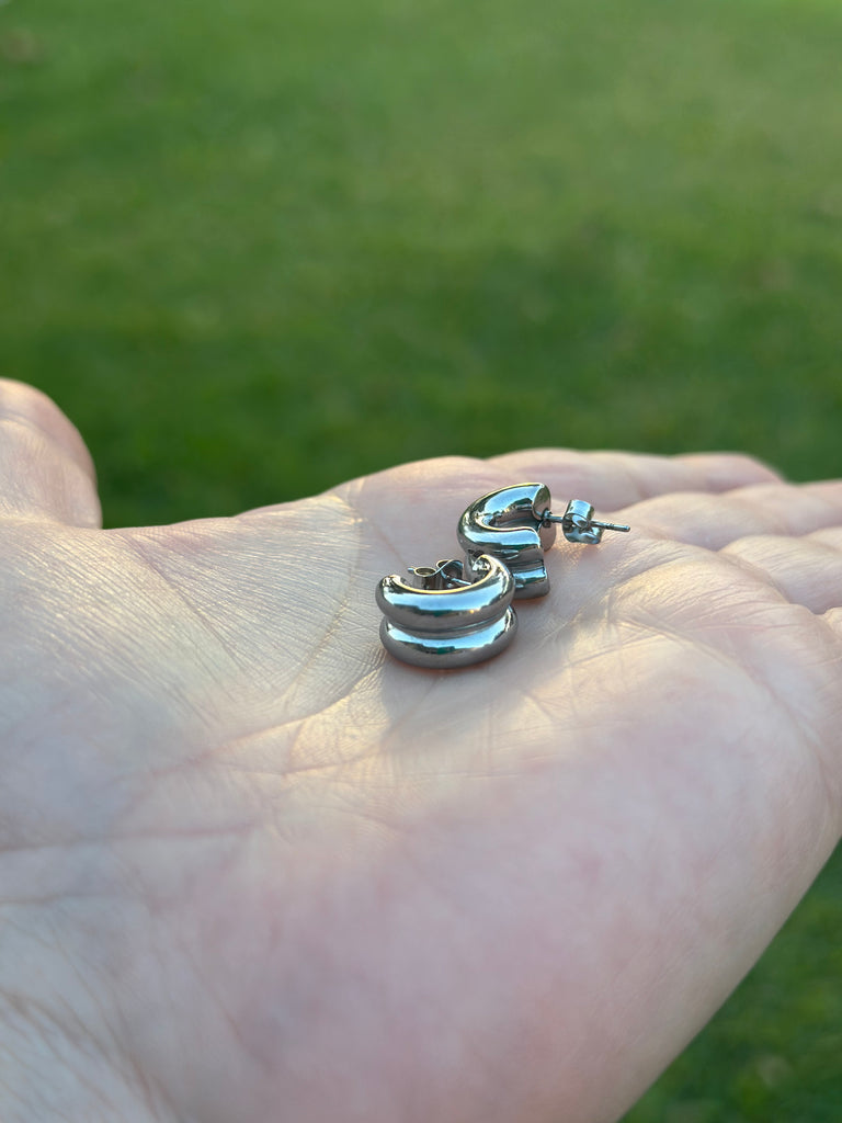 Mini Round hoop earrings