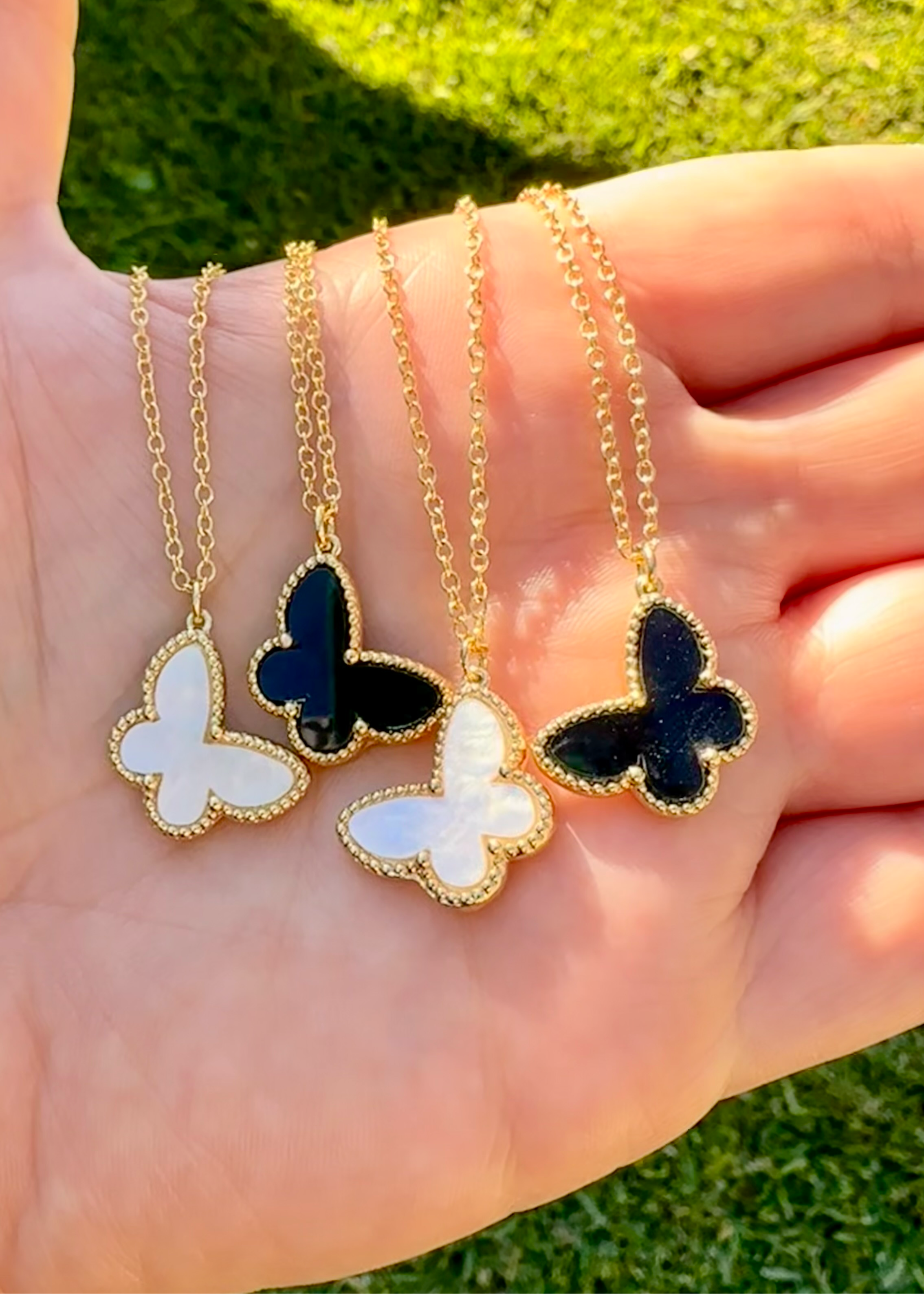 The Marie Butterfly Necklace | Armeni