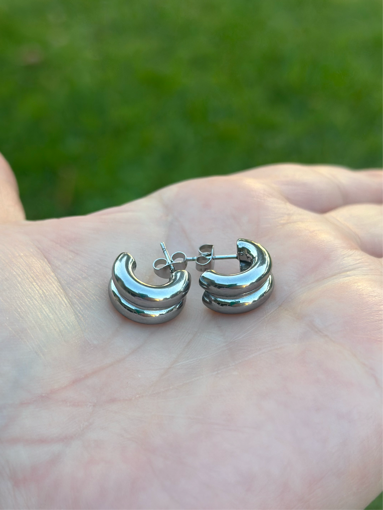 Mini Round hoop earrings